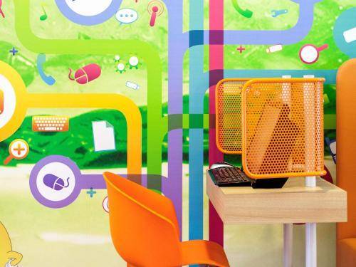 Ibis Styles Napoli Garibaldi, Naples