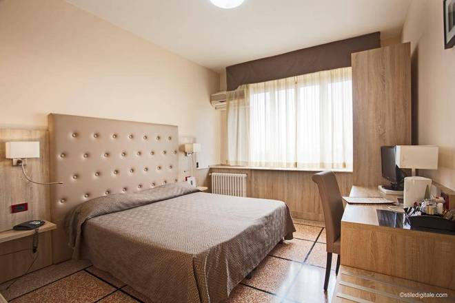 Hotel La Pace, Pisa