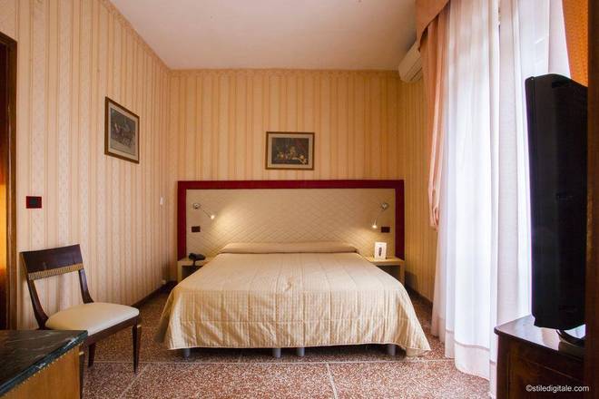 Hotel La Pace, Pisa