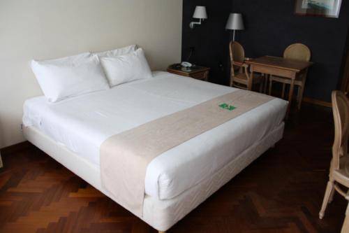 Culture Hotel Villa Capodimonte, Naples