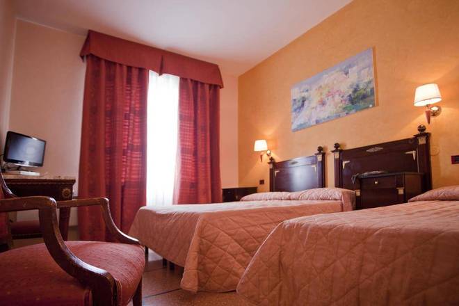 Hotel La Pace, Pisa