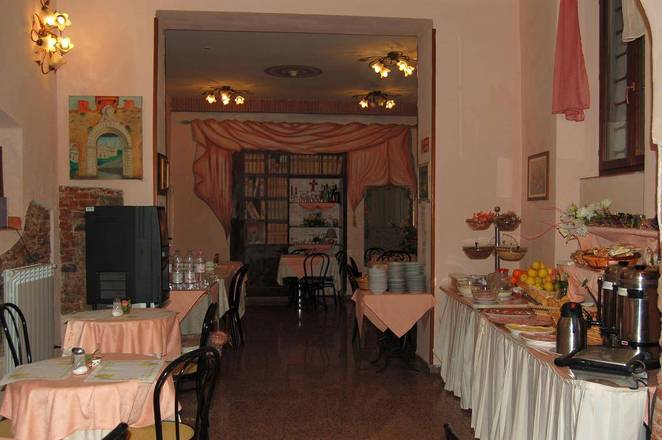Hotel Leonardo, Pisa