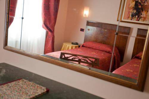 Hotel La Pace, Pisa