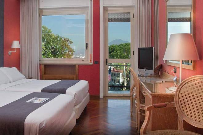 Culture Hotel Villa Capodimonte, Naples