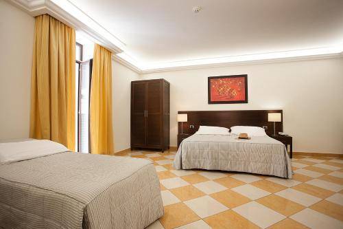 Albergo del Golfo, Naples