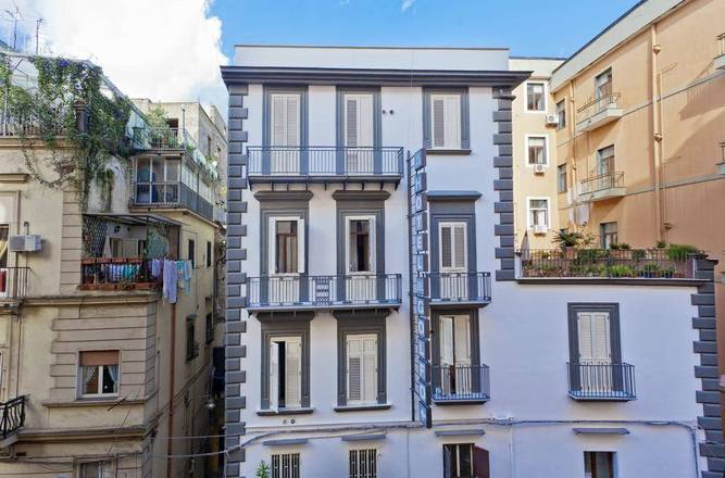 Albergo del Golfo, Naples