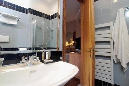Culture Hotel Villa Capodimonte, Naples