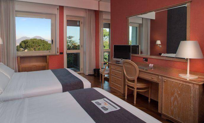 Culture Hotel Villa Capodimonte, Naples