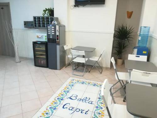 Hotel Bella Capri, Naples
