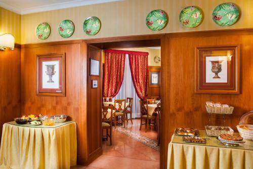 Residenza d'Aragona, Palermo