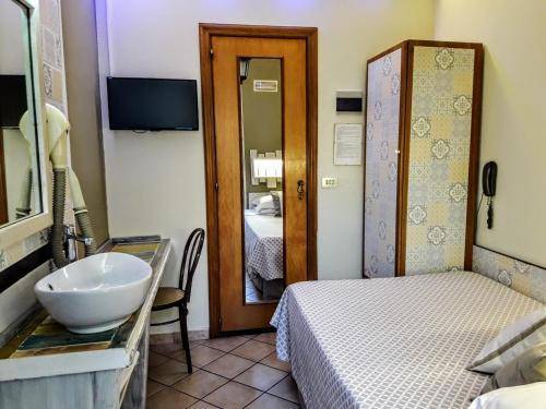 Hotel Europeo - Sea Hotels, Naples