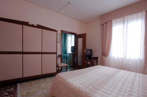 Hotel La Pace, Pisa