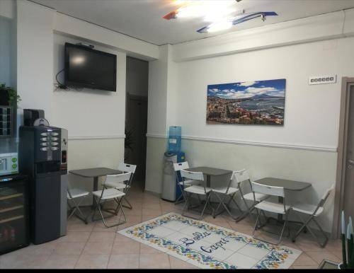 Hotel Bella Capri, Naples