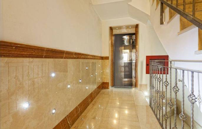 Albergo del Golfo, Naples