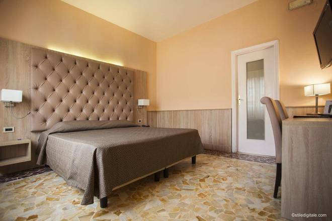 Hotel La Pace, Pisa