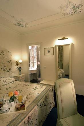 Relais Dei Fiori Dimora D'Epoca, Pisa