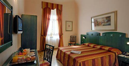 Hotel Bologna, Pisa