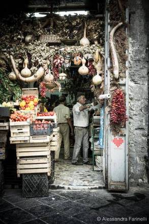 Hostel of the Sun, Naples