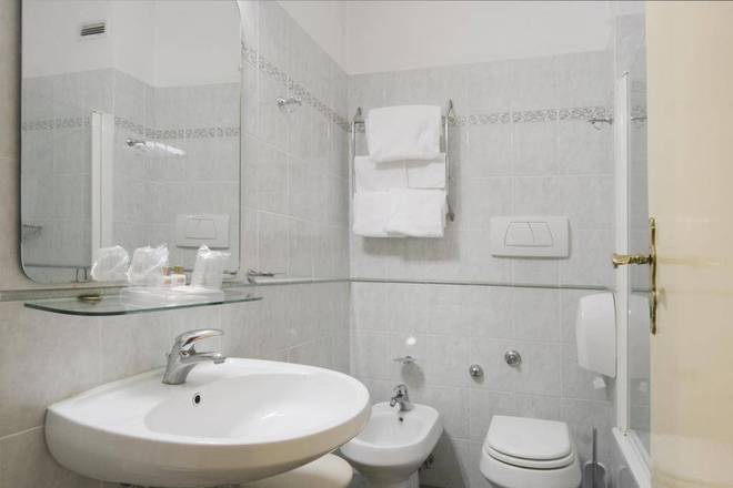 Hotel La Pace, Pisa