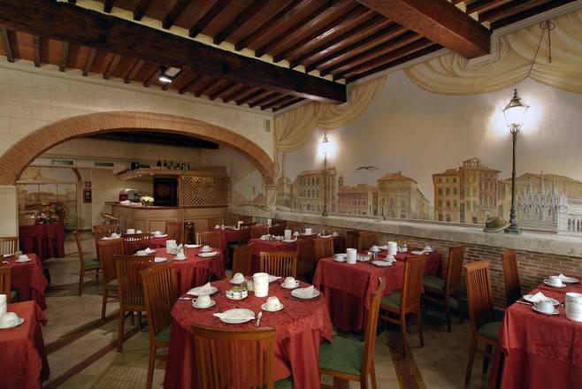 Hotel Bologna, Pisa