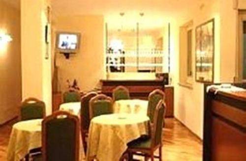 Amarcord Hotel, Palermo