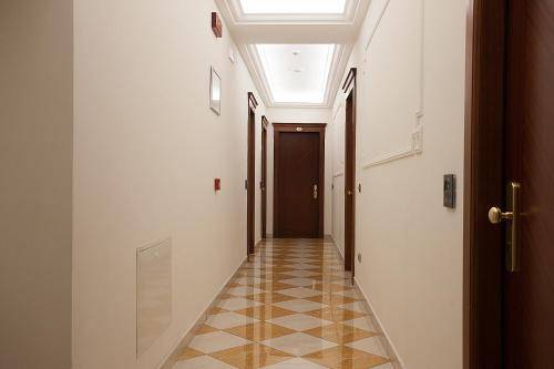Albergo del Golfo, Naples