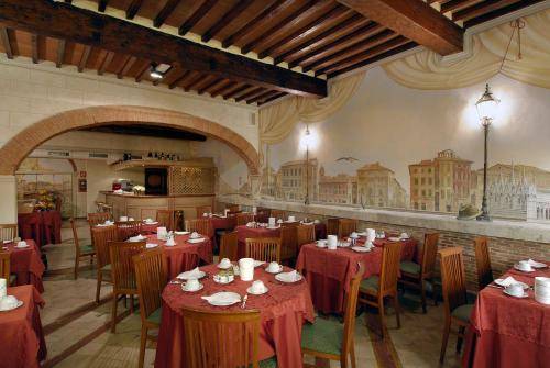 Hotel Bologna, Pisa