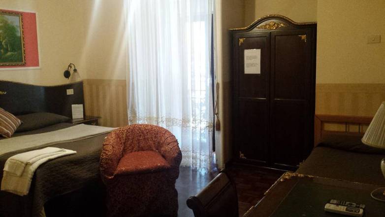 Bed & Breakfast Napoli Centrale, Naples