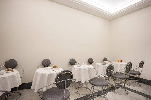 Albergo del Golfo, Naples