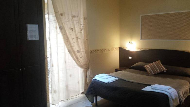 Bed & Breakfast Napoli Centrale, Naples