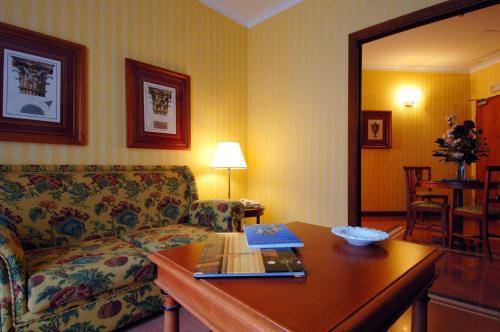 Residenza d'Aragona, Palermo