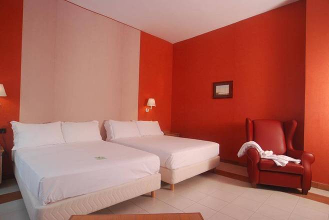 Culture Hotel Villa Capodimonte, Naples
