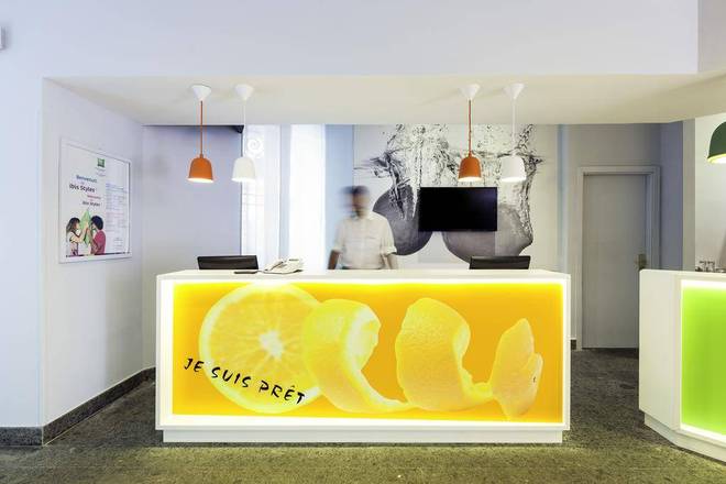 Ibis Styles Napoli Garibaldi, Naples