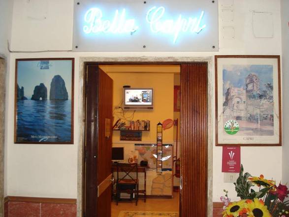 Hotel Bella Capri, Naples