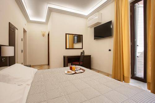 Albergo del Golfo, Naples
