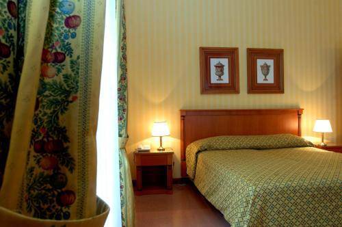 Residenza d'Aragona, Palermo