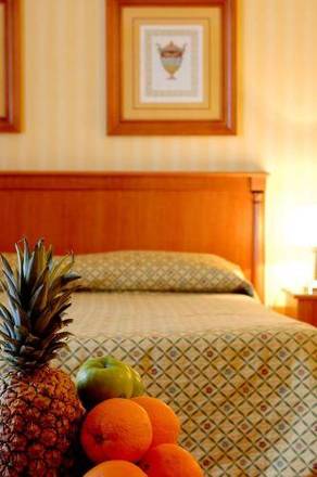 Residenza d'Aragona, Palermo