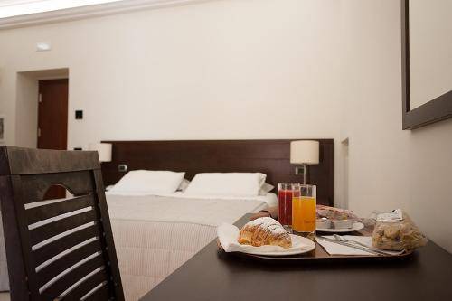 Albergo del Golfo, Naples